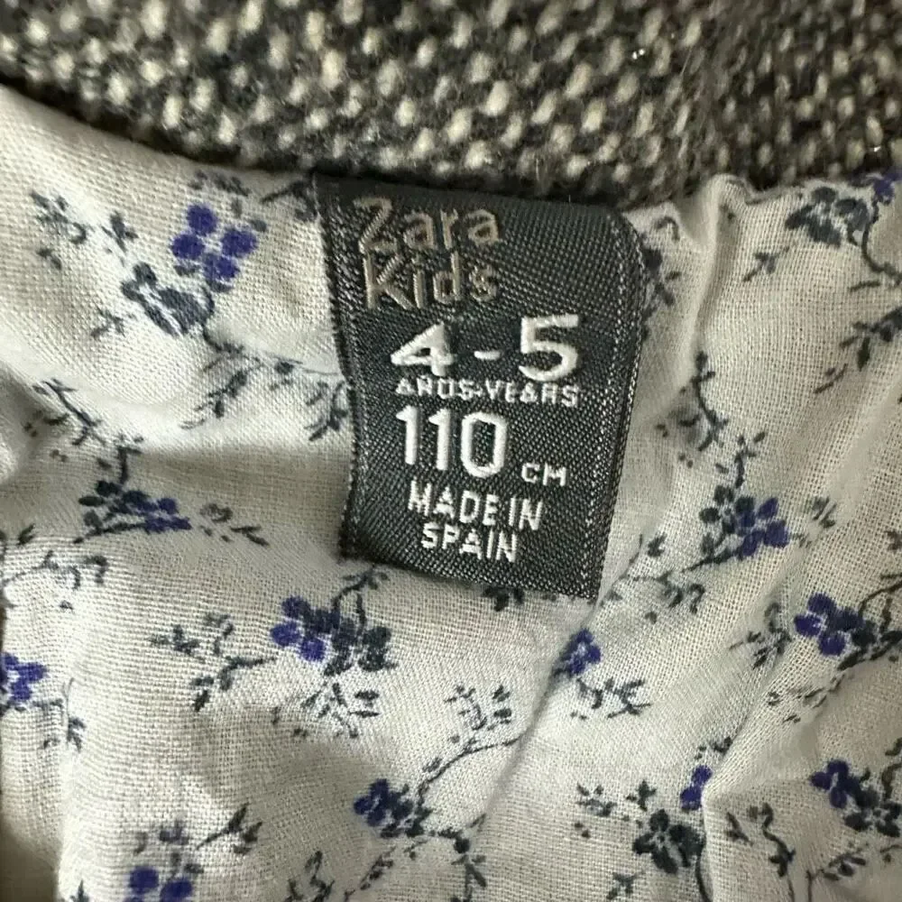 Zara Kids Black White Coat size 4-5 Years